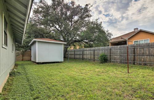 Bright Jonestown Retreat with Yard and Porch! - Foto 22
