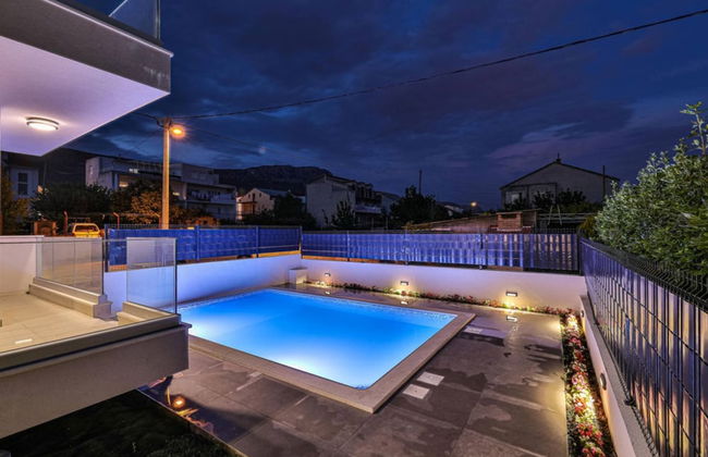 Expansive Retreat With Private Pool & Bbq, Near the Beach - Foto 31