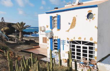 Ajuy Fuerteventura House - Photo 9