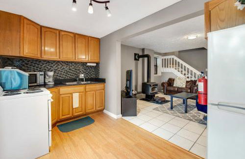 Lakefront Home Dock Covered Deck Fire Pit Dogs OK - Foto 25