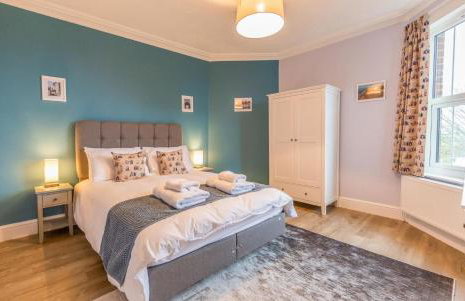 Sully's Cove, stylish apartment near Southwold Pier - Foto 16