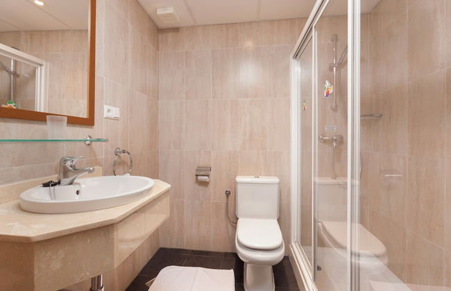 Crown Resorts Club Marbella - Photo 14