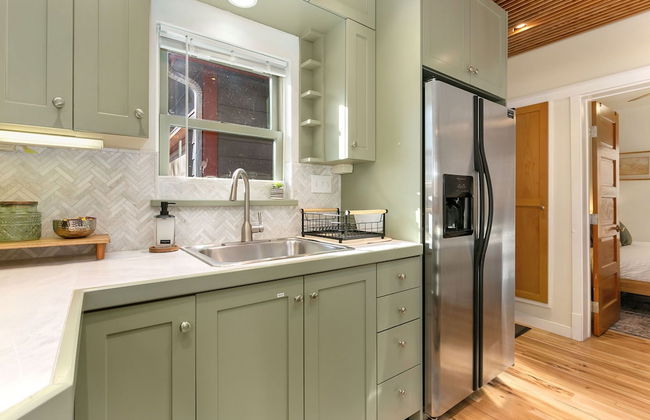 Lavish Retreat in Old Town - Walk Everywhere! - Foto 11