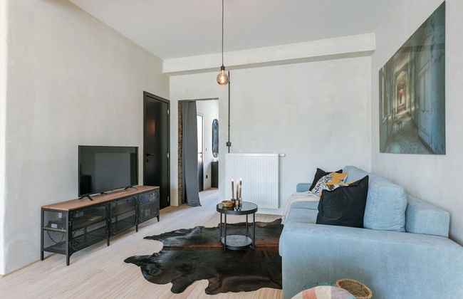 Industrial Apartment With Terrace in Antwerp - Photo 32