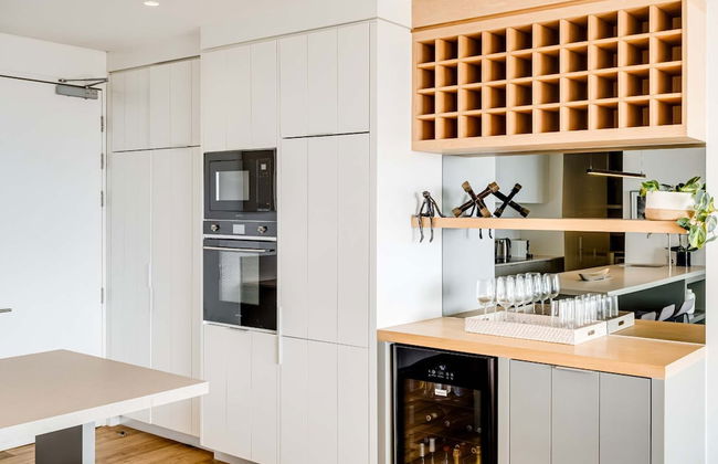 Gorgeous Sea Point Apartment With Rooftop Pool at Mirabel - Foto 8