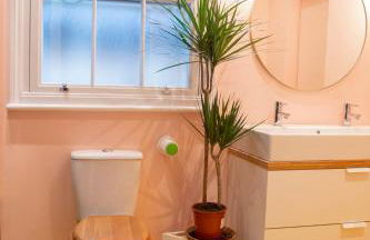 Stunning 3-bedroom townhouse in superb location - Foto 22