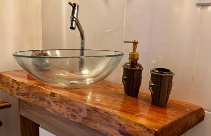 A loving farm cabin just for you and your love! - Foto 10