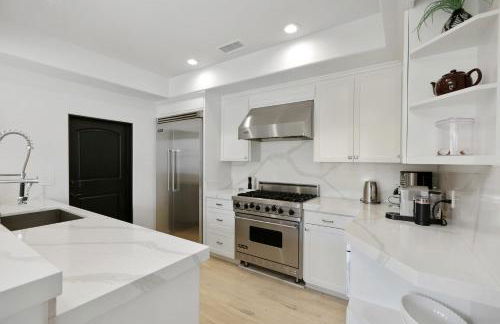 Poinsettia Palms - Chic & Luxe Patio Near Beach - Foto 16