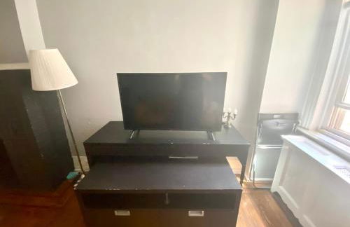 Clover 2900 - Apartment and Rooms with Private Bathroom near Washington Ave South Philly - Foto 28