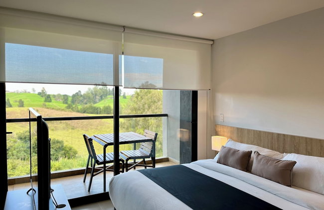 Hotel Rioverde- 5 minutos de cercanía al aeropuerto - Foto 8