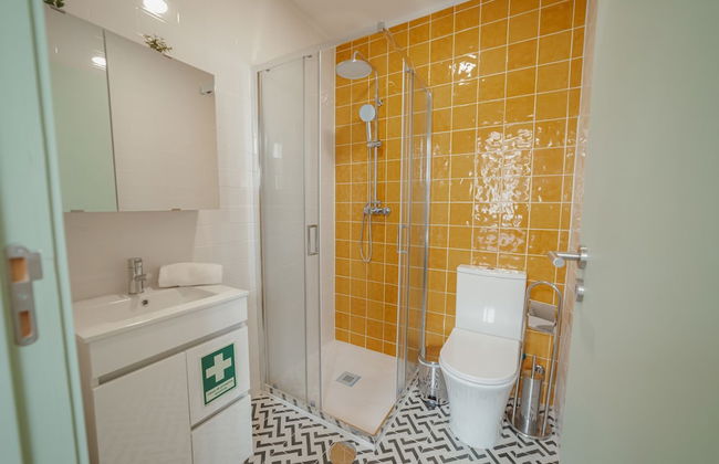 Downtown Suite C by Vacationy - Photo 12