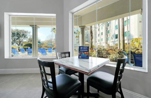 Free Shuttle Mickey Universal Epic SeaWorld - Foto 29