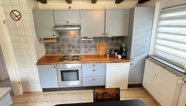 Großzügige Wohnung mit 3 Schlafzimmern & Balkon - Foto 2, stove, dishwasher