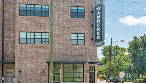 Condo with Free Parking, 3 mi Downtown & Stadium, by Coffee - Foto 4