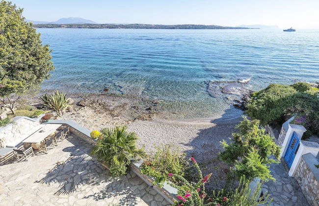 Beachfront Spetses Spectacular Fully Equipped Traditional Villa Families,groups - Photo 41