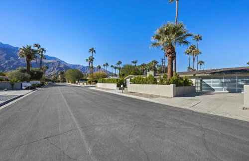 Bon Vivant Palms - 4BR in Movie Colony - Foto 28