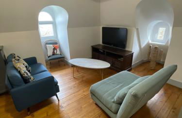 Château de Lagravade - Appartement 2 chambres - 3eme étage - Foto 17