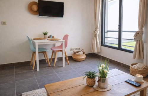 Écrin Bohème au Calme - Idéal Séjour Centre-Ville - Foto 3