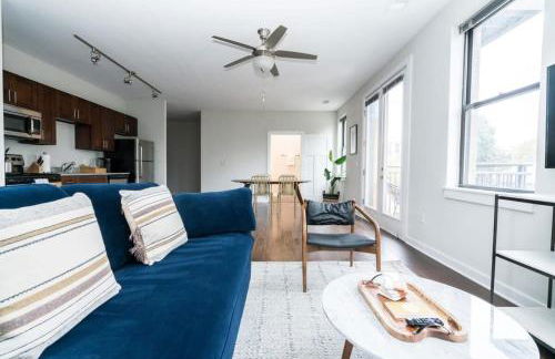 CozySuites Music Row Stunning 2BR -free parking 35 - Foto 6