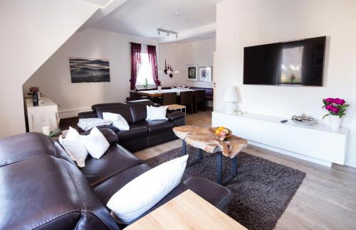 Glockenstuhl @Conny's - Foto 1