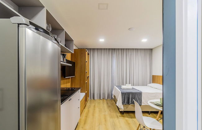 RUP Studios Equipados em Prédio Piscina - Foto 9