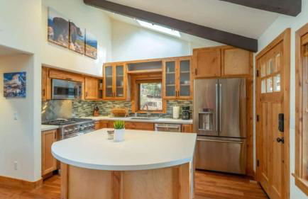 Henderson by Avantstay Lake View! Walk to Beach, Garwoods & More! - Foto 16