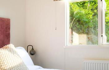 Foxglove Lodge - Photo 14