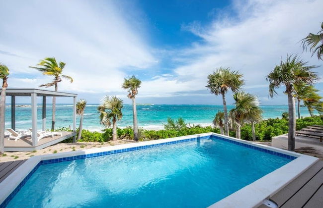 Seven Palms Serenity: Beachfront Oasis - Foto 10