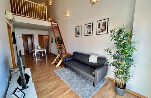 Apartamento espacioso y familiar - Photo 1