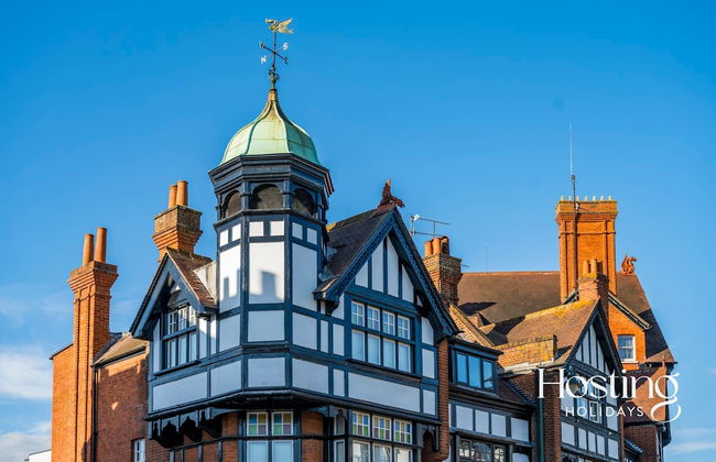 Dragon Court - 3 Beds Office Terrace Garden - Photo 28