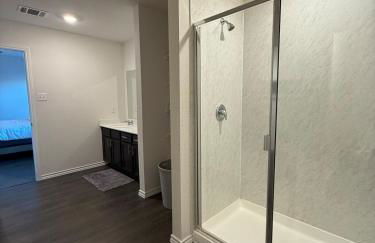 Cozy 4 Bedroom Home - Foto 11