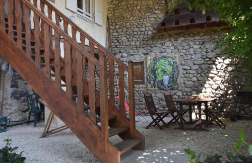 Holiday Home in Ardèche near Château Ventadour - Foto 20