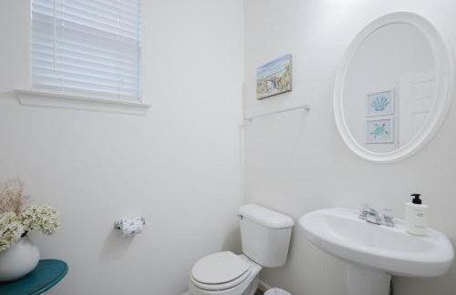 Happy in Old Town Bluffton - Photo 6