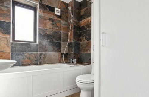 Gorgeous House, 5 Beds, Amazing transport links - Foto 21