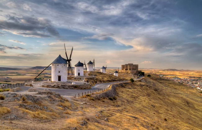 Visite guidée dans Consuegra - Photo 1