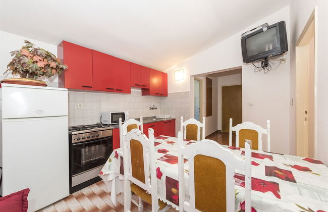 Apartments and Rooms Dragica - Photo 18