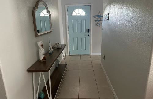 Coastal Cabana in Lakeland with King Bed - Foto 30