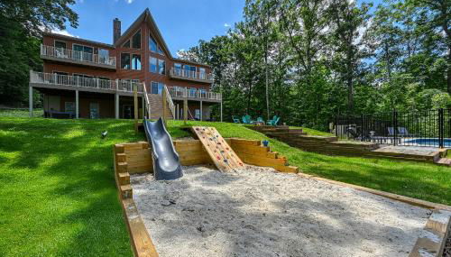 Ultimate LKA Retreat Boatdock Heated Pool Hottub - Photo 5