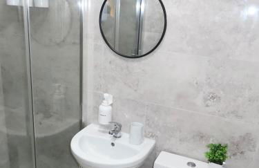 Modern Studio Near NEC & BHX Free Parking - Foto 7