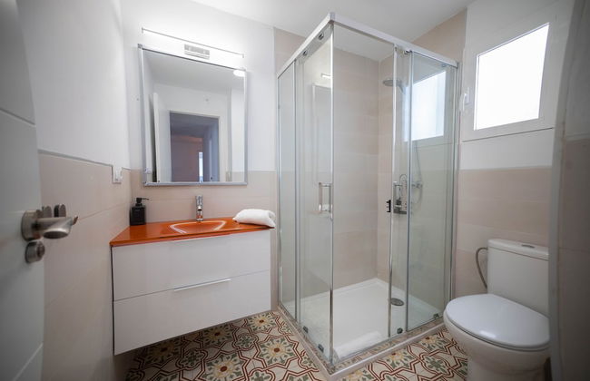 Amazinn Places - Cabañal Boutique - Photo 19