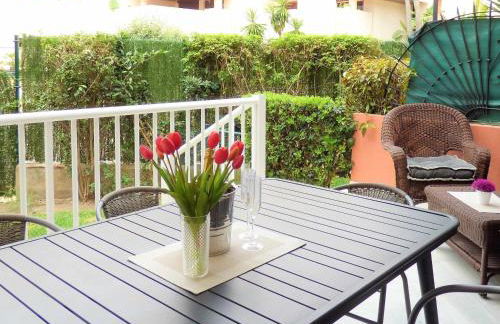 Selecta Family by the Sea - Photo 19