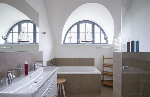 Reetland am Meer - Premium Reetdachvilla mit 3 Schlafzimmern, Sauna und Kamin E19 - Foto 11