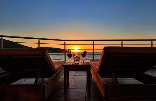 Faros Luxury Suites - Foto 1