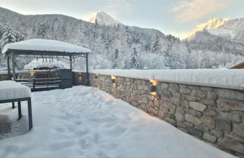 Wellness Apartment mit Sauna, Outdoor Whirlpool & Kamin - Foto 46