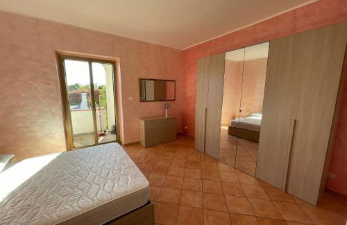 Villa Lidia & Attico degli artisti, free pets , giardino recintato e attrezzato - Foto 14