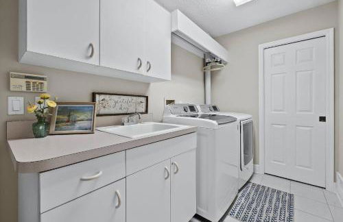 Nokomis Pool Home on the Canal - Foto 37