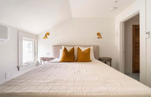 Stay Portland - 3BR - Sleeps 6 - Steps to NW 23rd - Fast WiFi - Foto 12