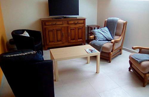 Maison charmante près de Cast avec jardin et activités - Foto 2