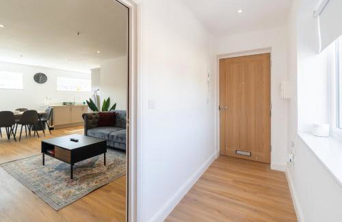 Elegant 2BR Apartment for a Relaxing Getaway # 4 - Foto 8