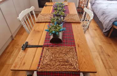 Stylish Open Plan Guest House 400sq ft Rutland - Photo 17